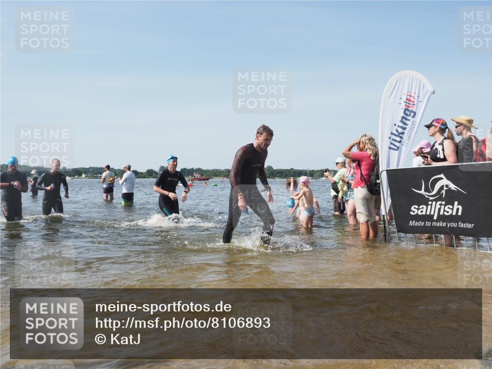 22.06.2025 - Viking Triathlon KatJ http://msf.ph/oto/8106893 22.06.2025 10:37:26 Schwimmen 21, 34, 131, 141, 180, 187, 233, 253, 312, 316, 344, 370, 383, 456, 639 meine-sportfotos.de