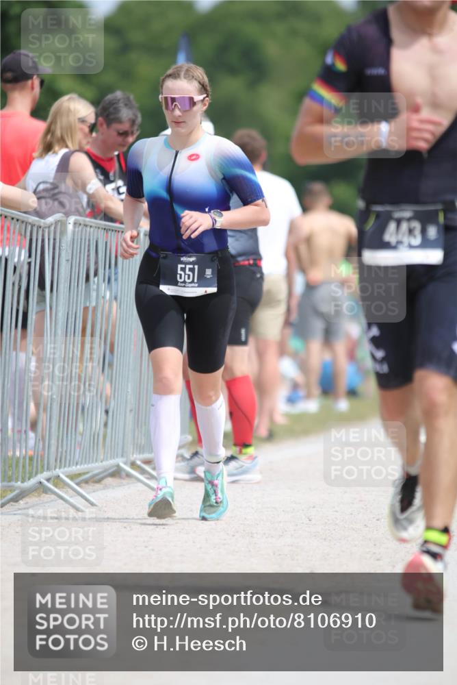 22.06.2025 - Viking Triathlon H.Heesch http://msf.ph/oto/8106910 22.06.2025 13:53:43 Laufen 16, 443, 551 meine-sportfotos.de