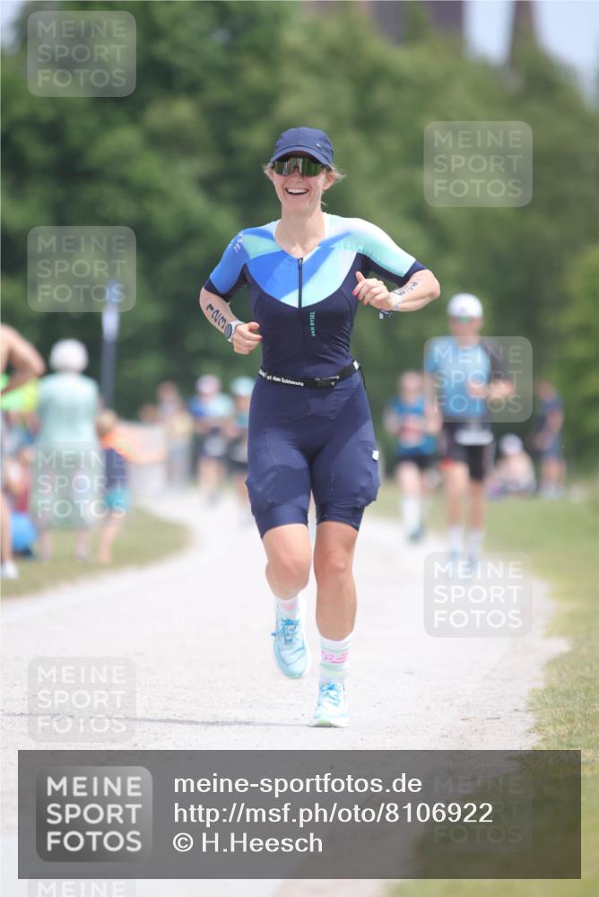 22.06.2025 - Viking Triathlon H.Heesch http://msf.ph/oto/8106922 22.06.2025 13:53:48 Laufen 16, 123, 443, 551 meine-sportfotos.de