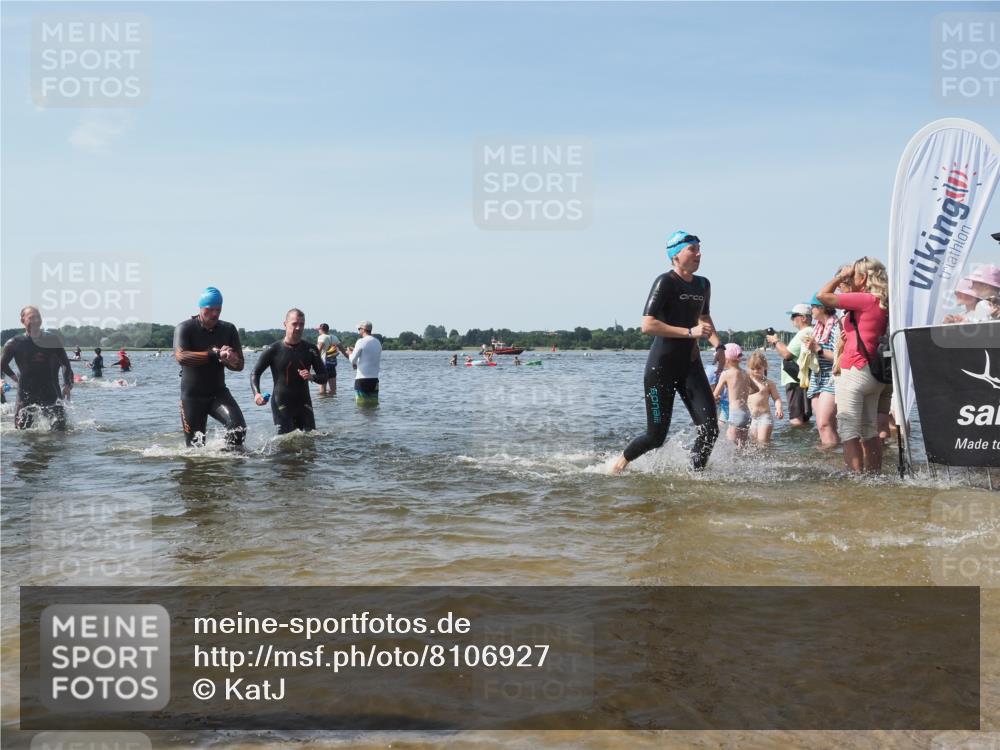 22.06.2025 - Viking Triathlon KatJ http://msf.ph/oto/8106927 22.06.2025 10:37:28 Schwimmen 21, 34, 131, 141, 163, 177, 180, 187, 233, 253, 312, 316, 344, 370, 383, 456, 639 meine-sportfotos.de