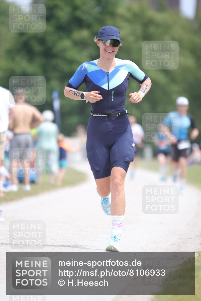 22.06.2025 - Viking Triathlon H.Heesch http://msf.ph/oto/8106933 22.06.2025 13:53:49 Laufen 123, 443, 551 meine-sportfotos.de