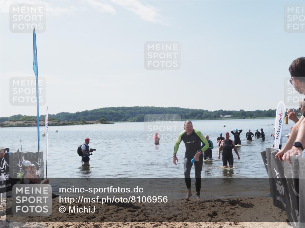 22.06.2025 - Viking Triathlon MichiJ http://msf.ph/oto/8106956 22.06.2025 10:53:07 Schwimmen 160, 165, 319, 470, 640 meine-sportfotos.de