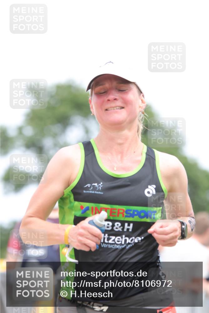 22.06.2025 - Viking Triathlon H.Heesch http://msf.ph/oto/8106972 22.06.2025 14:30:14 Laufen 81, 156, 636 meine-sportfotos.de