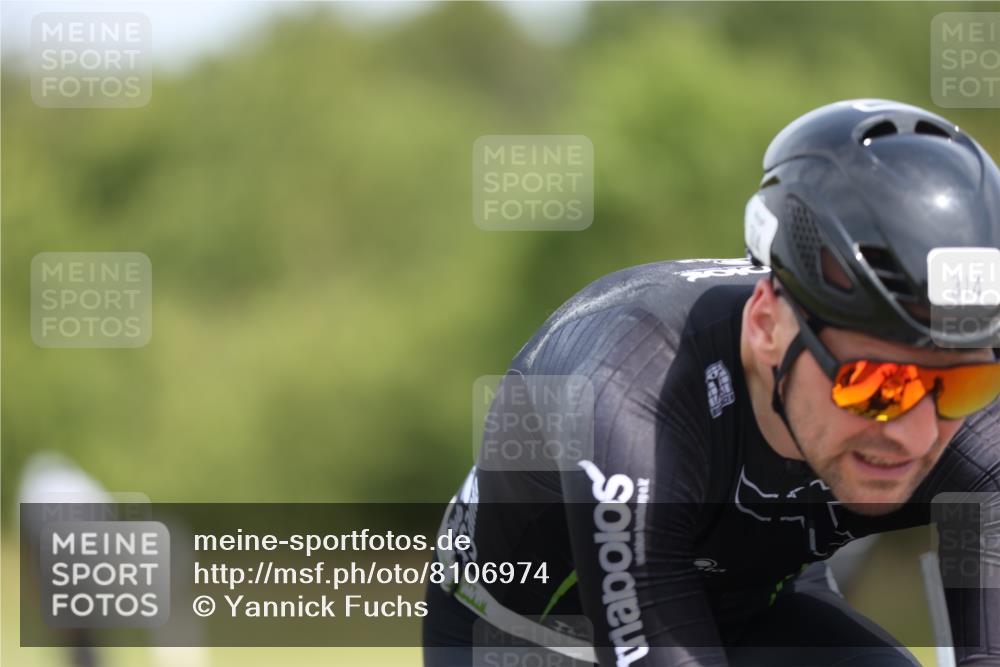 22.06.2025 - Viking Triathlon Yannick Fuchs http://msf.ph/oto/8106974 22.06.2025 12:11:43 Radfahren 13, 173, 234, 314, 340, 427, 444, 458, 604 meine-sportfotos.de