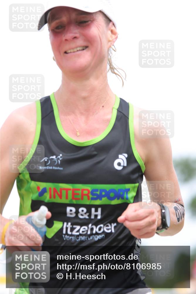 22.06.2025 - Viking Triathlon H.Heesch http://msf.ph/oto/8106985 22.06.2025 14:30:14 Laufen 81, 156, 636 meine-sportfotos.de