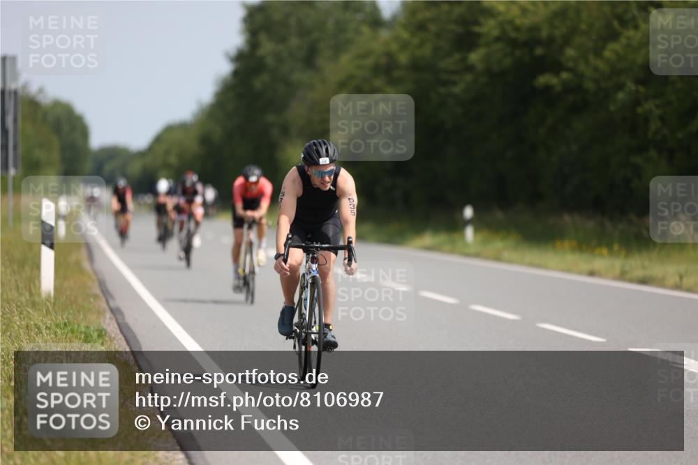 22.06.2025 - Viking Triathlon Yannick Fuchs http://msf.ph/oto/8106987 22.06.2025 11:31:00 Radfahren 44, 156, 329, 335, 358, 419, 511, 535 meine-sportfotos.de