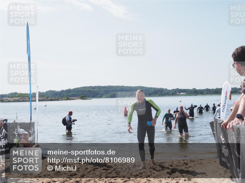 22.06.2025 - Viking Triathlon MichiJ http://msf.ph/oto/8106989 22.06.2025 10:53:08 Schwimmen 160, 165, 319, 470, 640 meine-sportfotos.de