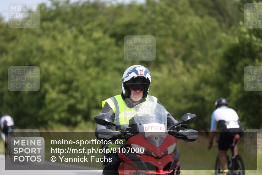 22.06.2025 - Viking Triathlon Yannick Fuchs http://msf.ph/oto/8107000 22.06.2025 12:11:47 Radfahren 173, 234, 314, 449, 458, 475, 604 meine-sportfotos.de