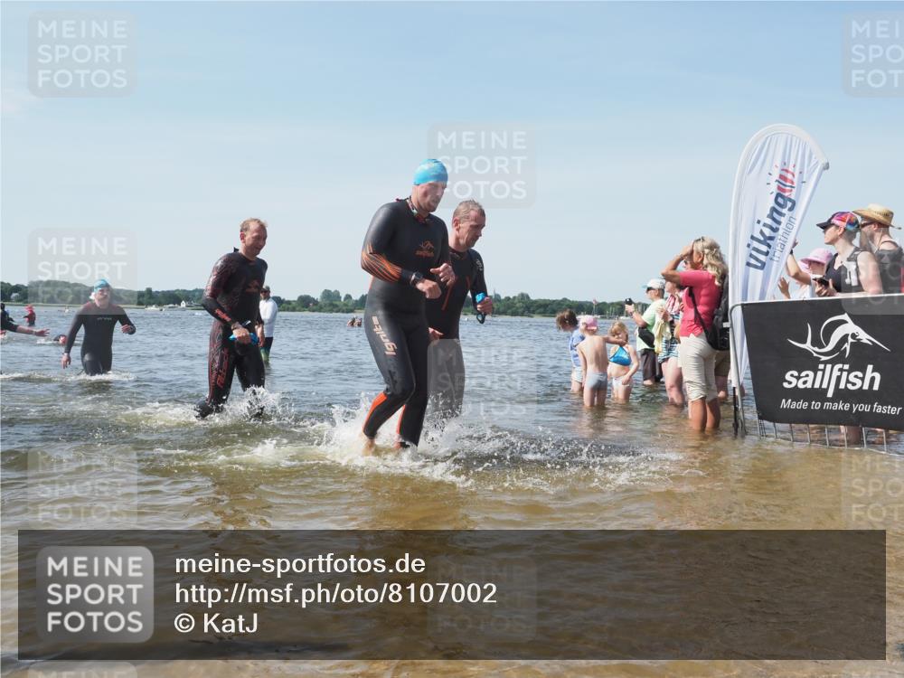 22.06.2025 - Viking Triathlon KatJ http://msf.ph/oto/8107002 22.06.2025 10:37:31 Schwimmen 21, 34, 131, 141, 163, 177, 180, 187, 245, 253, 312, 316, 344, 383, 456, 614, 639 meine-sportfotos.de