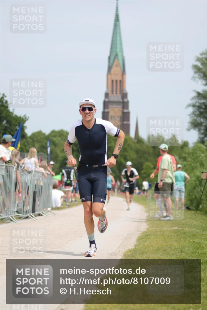 22.06.2025 - Viking Triathlon H.Heesch http://msf.ph/oto/8107009 22.06.2025 14:18:32 Laufen 42, 101 meine-sportfotos.de