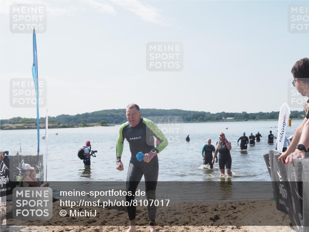 22.06.2025 - Viking Triathlon MichiJ http://msf.ph/oto/8107017 22.06.2025 10:53:09 Schwimmen 165, 319, 470, 640 meine-sportfotos.de