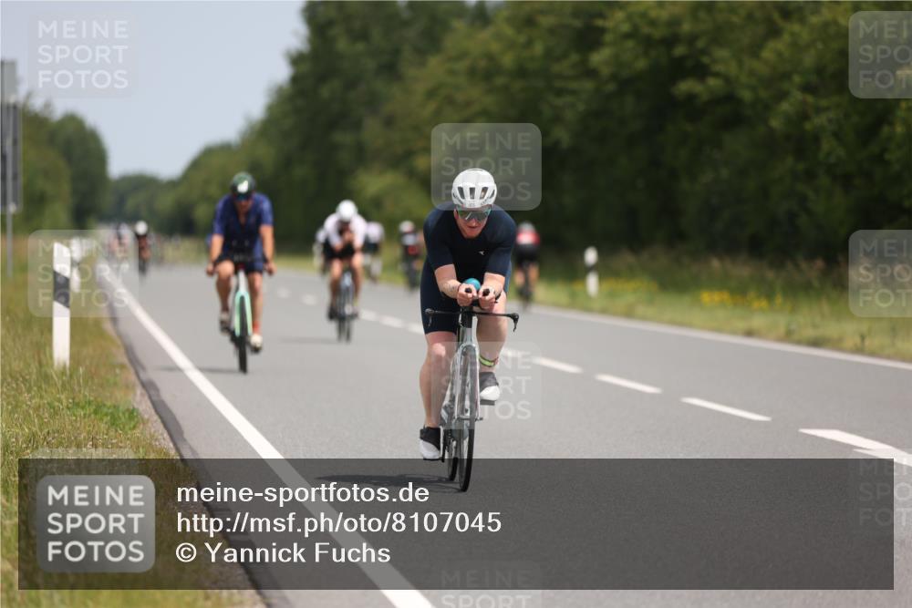 22.06.2025 - Viking Triathlon Yannick Fuchs http://msf.ph/oto/8107045 22.06.2025 12:11:53 Radfahren 110, 234, 449, 475 meine-sportfotos.de