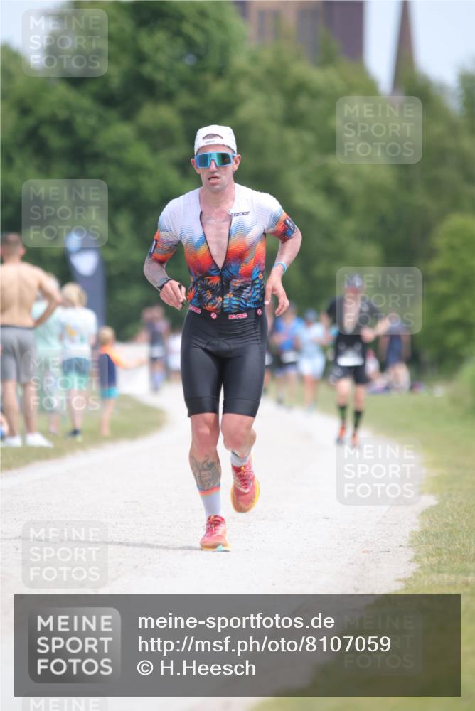 22.06.2025 - Viking Triathlon H.Heesch http://msf.ph/oto/8107059 22.06.2025 13:54:20 Laufen 90, 496, 531 meine-sportfotos.de
