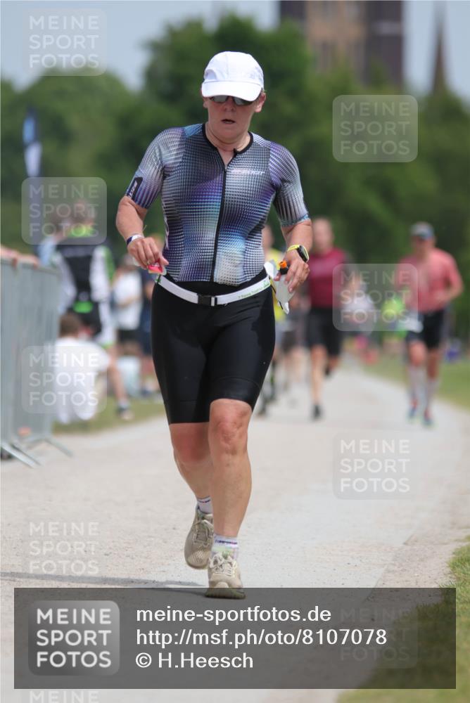 22.06.2025 - Viking Triathlon H.Heesch http://msf.ph/oto/8107078 22.06.2025 14:18:56 Laufen 429, 454, 508, 604 meine-sportfotos.de
