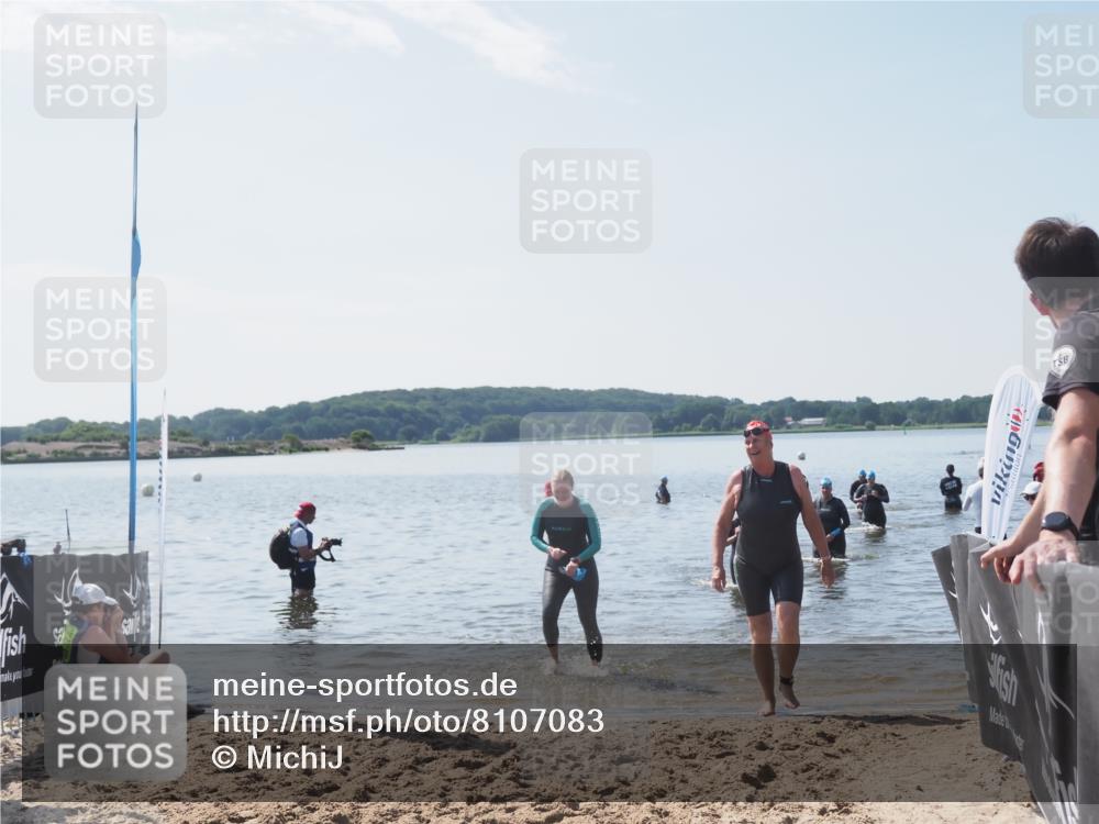 22.06.2025 - Viking Triathlon MichiJ http://msf.ph/oto/8107083 22.06.2025 10:53:14 Schwimmen 165, 201, 319, 470, 640 meine-sportfotos.de