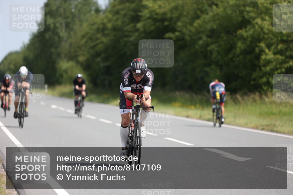 22.06.2025 - Viking Triathlon Yannick Fuchs http://msf.ph/oto/8107109 22.06.2025 11:31:05 Radfahren 44, 139, 156, 358, 419, 535 meine-sportfotos.de