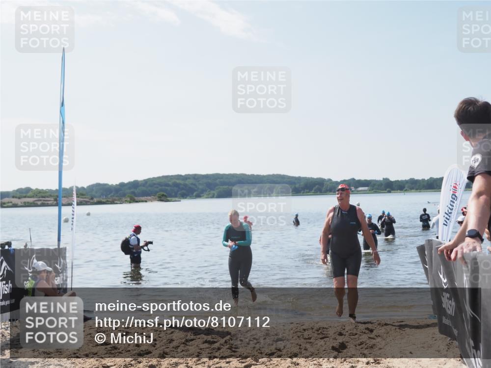 22.06.2025 - Viking Triathlon MichiJ http://msf.ph/oto/8107112 22.06.2025 10:53:14 Schwimmen 165, 201, 319, 470, 640 meine-sportfotos.de