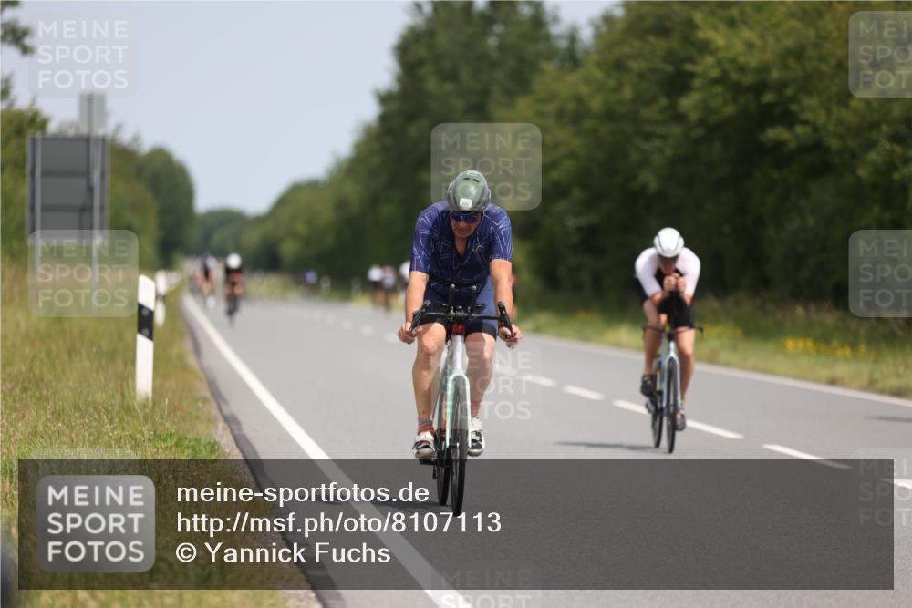 22.06.2025 - Viking Triathlon Yannick Fuchs http://msf.ph/oto/8107113 22.06.2025 12:11:55 Radfahren 110, 266, 449, 475 meine-sportfotos.de