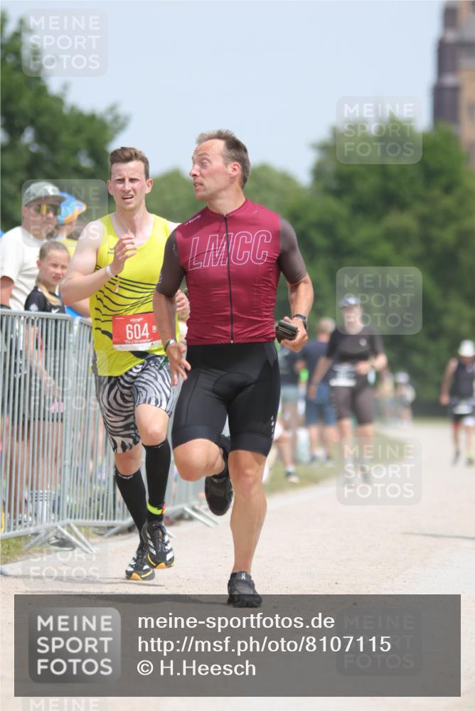 22.06.2025 - Viking Triathlon H.Heesch http://msf.ph/oto/8107115 22.06.2025 14:19:01 Laufen 64, 429, 454, 508, 604 meine-sportfotos.de
