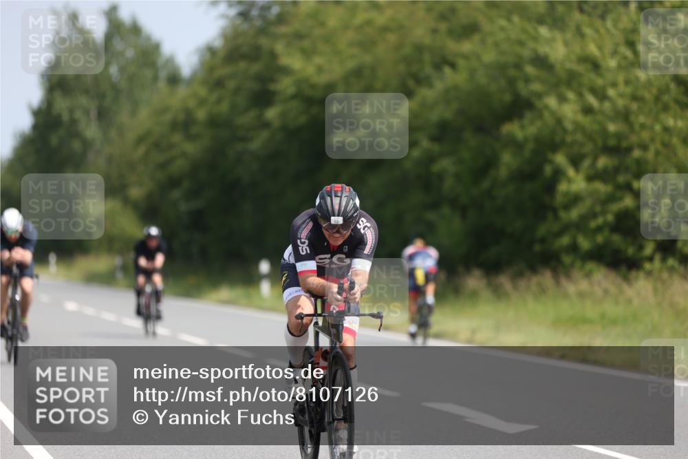 22.06.2025 - Viking Triathlon Yannick Fuchs http://msf.ph/oto/8107126 22.06.2025 11:31:05 Radfahren 44, 139, 156, 358, 419, 535 meine-sportfotos.de