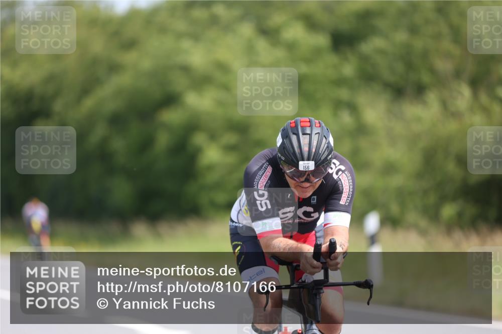 22.06.2025 - Viking Triathlon Yannick Fuchs http://msf.ph/oto/8107166 22.06.2025 11:31:06 Radfahren 44, 139, 156, 358, 419, 535 meine-sportfotos.de