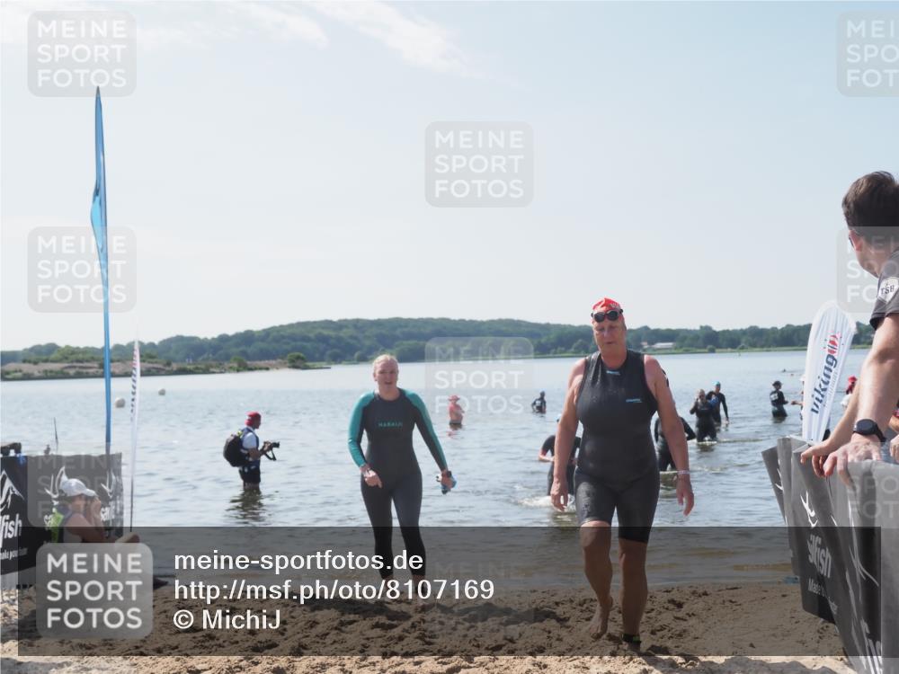 22.06.2025 - Viking Triathlon MichiJ http://msf.ph/oto/8107169 22.06.2025 10:53:16 Schwimmen 165, 201, 319, 470, 640 meine-sportfotos.de
