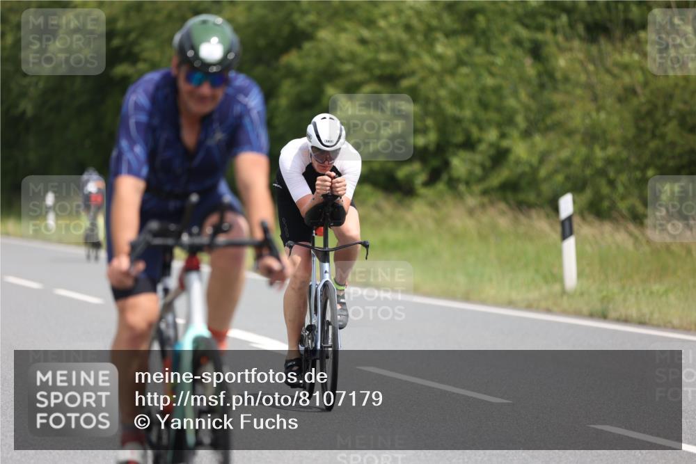 22.06.2025 - Viking Triathlon Yannick Fuchs http://msf.ph/oto/8107179 22.06.2025 12:11:57 Radfahren 110, 266, 403, 449, 475 meine-sportfotos.de