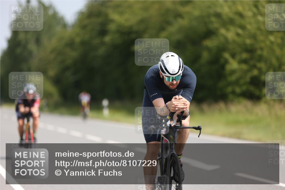 22.06.2025 - Viking Triathlon Yannick Fuchs http://msf.ph/oto/8107229 22.06.2025 11:31:08 Radfahren 44, 139, 156, 358, 419, 538 meine-sportfotos.de