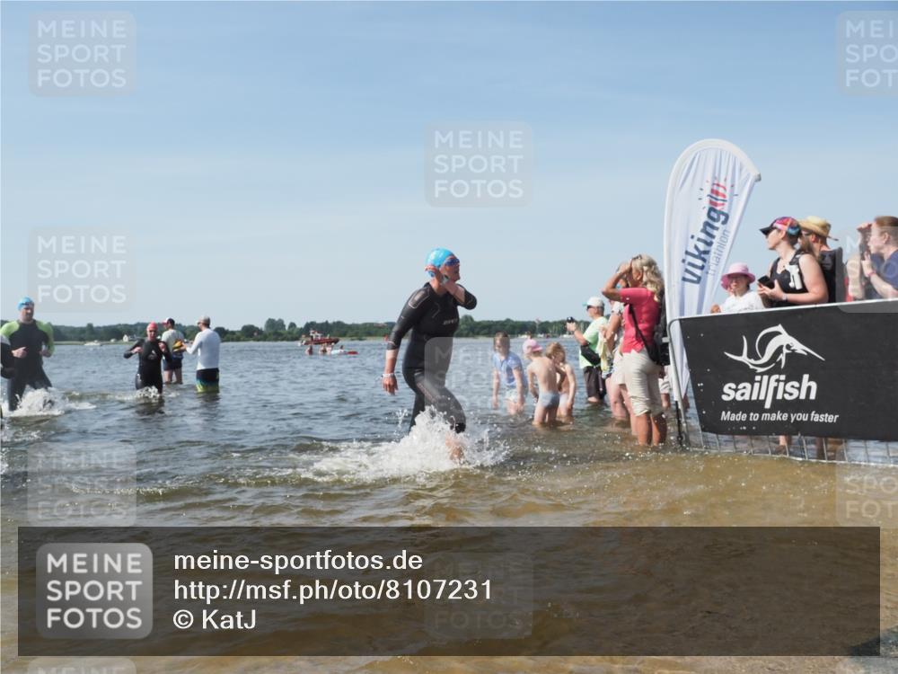 22.06.2025 - Viking Triathlon KatJ http://msf.ph/oto/8107231 22.06.2025 10:37:37 Schwimmen 21, 131, 141, 163, 177, 180, 187, 245, 253, 316, 411, 433, 456, 506, 614, 619, 639, 645 meine-sportfotos.de