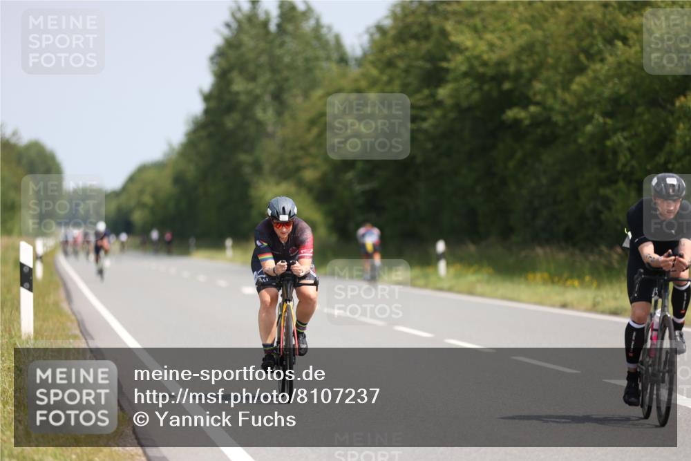 22.06.2025 - Viking Triathlon Yannick Fuchs http://msf.ph/oto/8107237 22.06.2025 11:31:08 Radfahren 44, 139, 156, 358, 419, 538 meine-sportfotos.de
