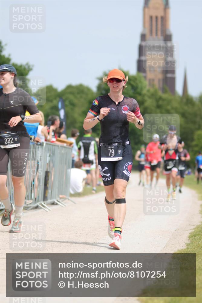 22.06.2025 - Viking Triathlon H.Heesch http://msf.ph/oto/8107254 22.06.2025 14:19:55 Laufen 79, 332, 401, 524 meine-sportfotos.de