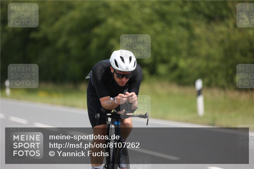 22.06.2025 - Viking Triathlon Yannick Fuchs http://msf.ph/oto/8107262 22.06.2025 12:12:05 Radfahren 266, 403 meine-sportfotos.de