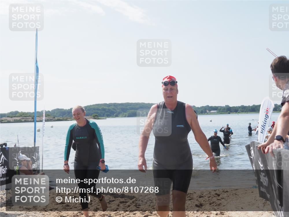 22.06.2025 - Viking Triathlon MichiJ http://msf.ph/oto/8107268 22.06.2025 10:53:18 Schwimmen 165, 201, 241, 319, 470 meine-sportfotos.de
