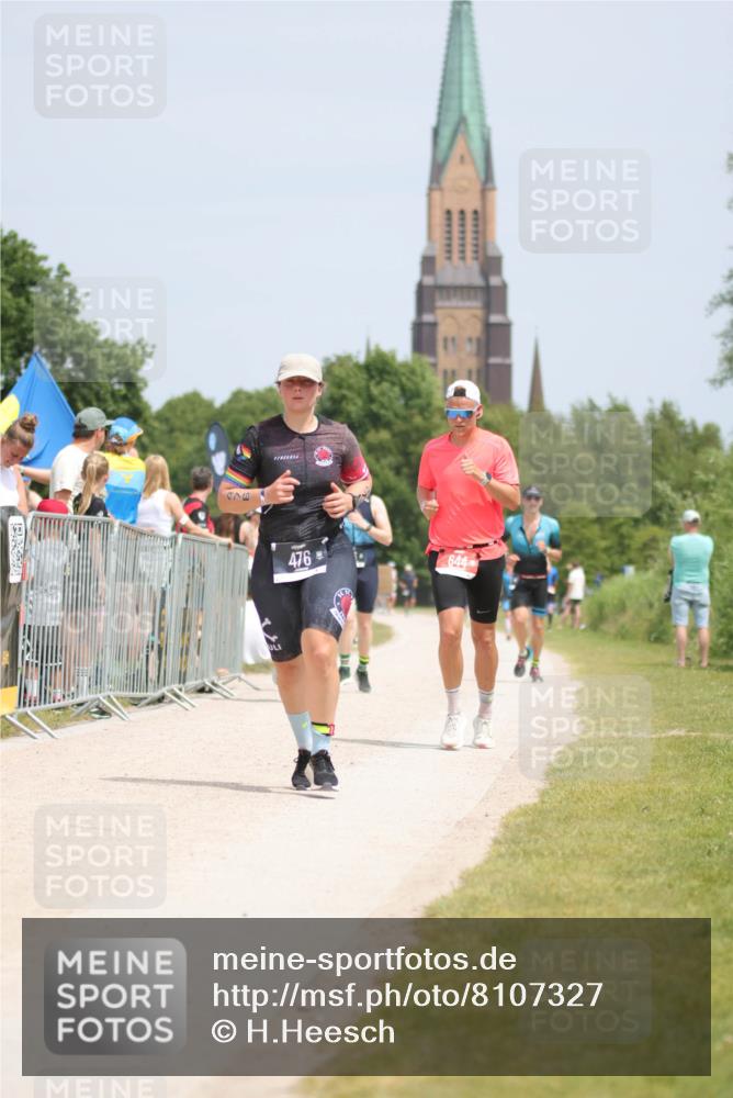 22.06.2025 - Viking Triathlon H.Heesch http://msf.ph/oto/8107327 22.06.2025 14:20:05 Laufen 136, 316, 353, 476, 524, 644 meine-sportfotos.de