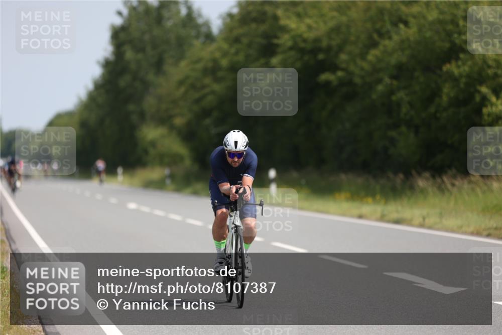 22.06.2025 - Viking Triathlon Yannick Fuchs http://msf.ph/oto/8107387 22.06.2025 11:31:17 Radfahren 54, 538 meine-sportfotos.de