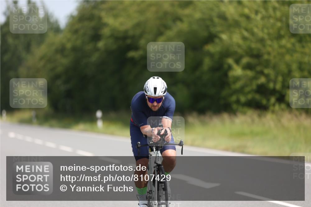 22.06.2025 - Viking Triathlon Yannick Fuchs http://msf.ph/oto/8107429 22.06.2025 11:31:17 Radfahren 54, 538 meine-sportfotos.de