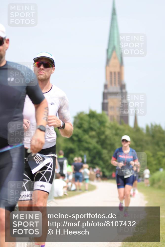 22.06.2025 - Viking Triathlon H.Heesch http://msf.ph/oto/8107432 22.06.2025 14:20:43 Laufen 434, 465, 470, 510 meine-sportfotos.de