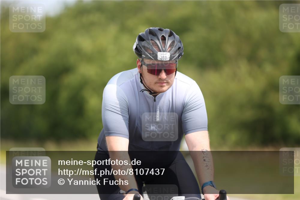 22.06.2025 - Viking Triathlon Yannick Fuchs http://msf.ph/oto/8107437 22.06.2025 12:12:16 Radfahren 303 meine-sportfotos.de