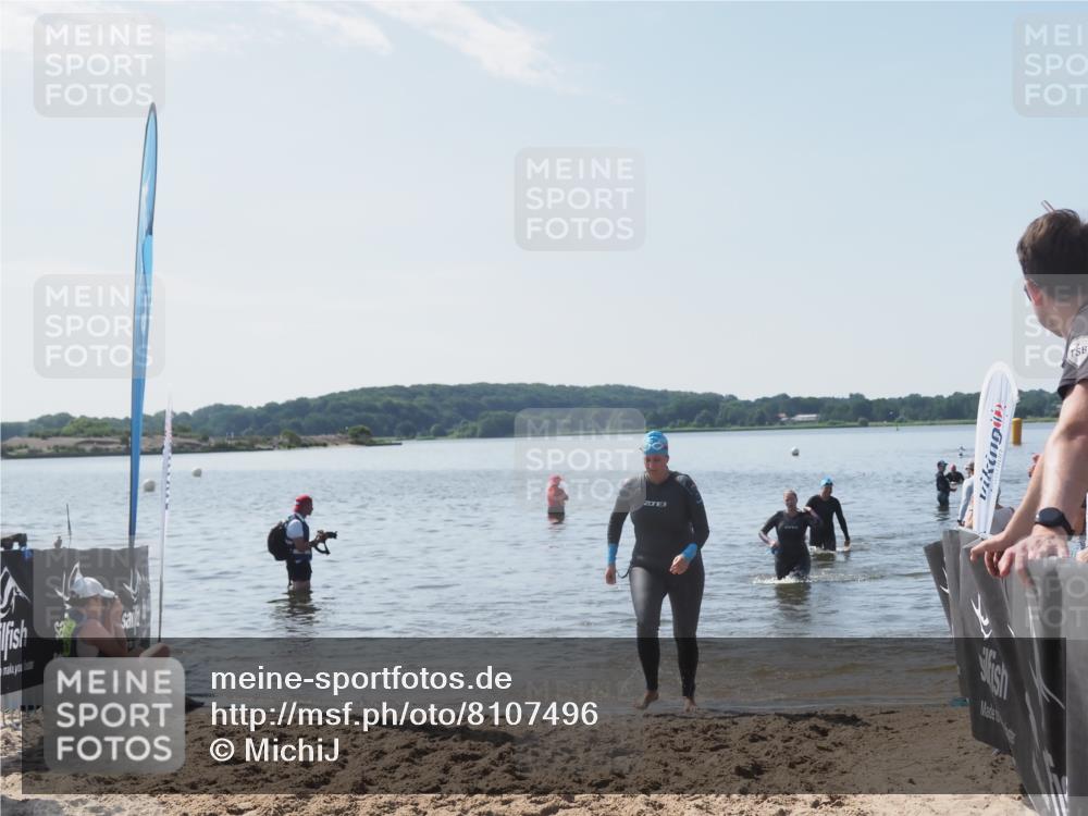 22.06.2025 - Viking Triathlon MichiJ http://msf.ph/oto/8107496 22.06.2025 10:53:25 Schwimmen 201, 241, 319 meine-sportfotos.de
