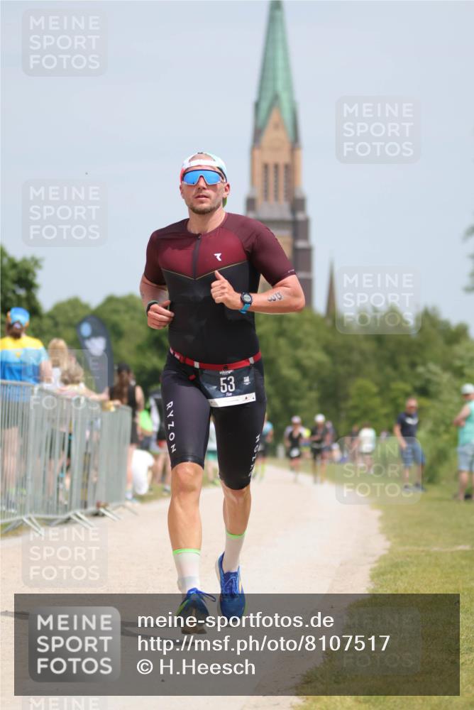 22.06.2025 - Viking Triathlon H.Heesch http://msf.ph/oto/8107517 22.06.2025 14:21:17 Laufen 10, 53 meine-sportfotos.de