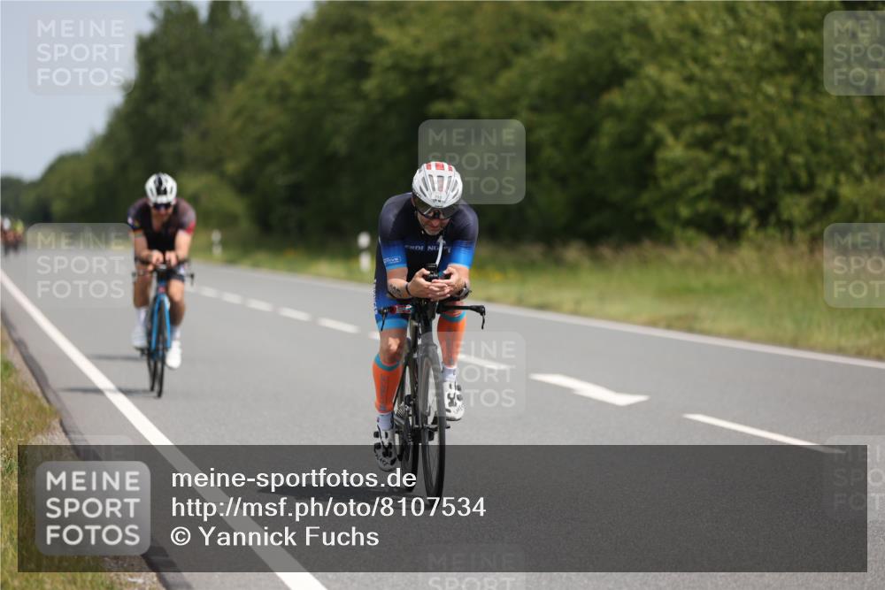 22.06.2025 - Viking Triathlon Yannick Fuchs http://msf.ph/oto/8107534 22.06.2025 12:12:34 Radfahren 61, 394, 397, 477 meine-sportfotos.de
