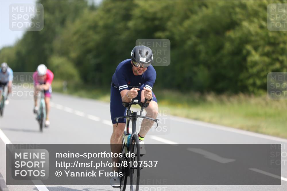 22.06.2025 - Viking Triathlon Yannick Fuchs http://msf.ph/oto/8107537 22.06.2025 11:31:27 Radfahren 54, 188, 361, 440 meine-sportfotos.de