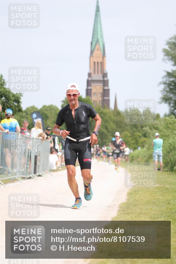 22.06.2025 - Viking Triathlon H.Heesch http://msf.ph/oto/8107539 22.06.2025 14:21:38 Laufen 88, 181, 207, 283, 499 meine-sportfotos.de