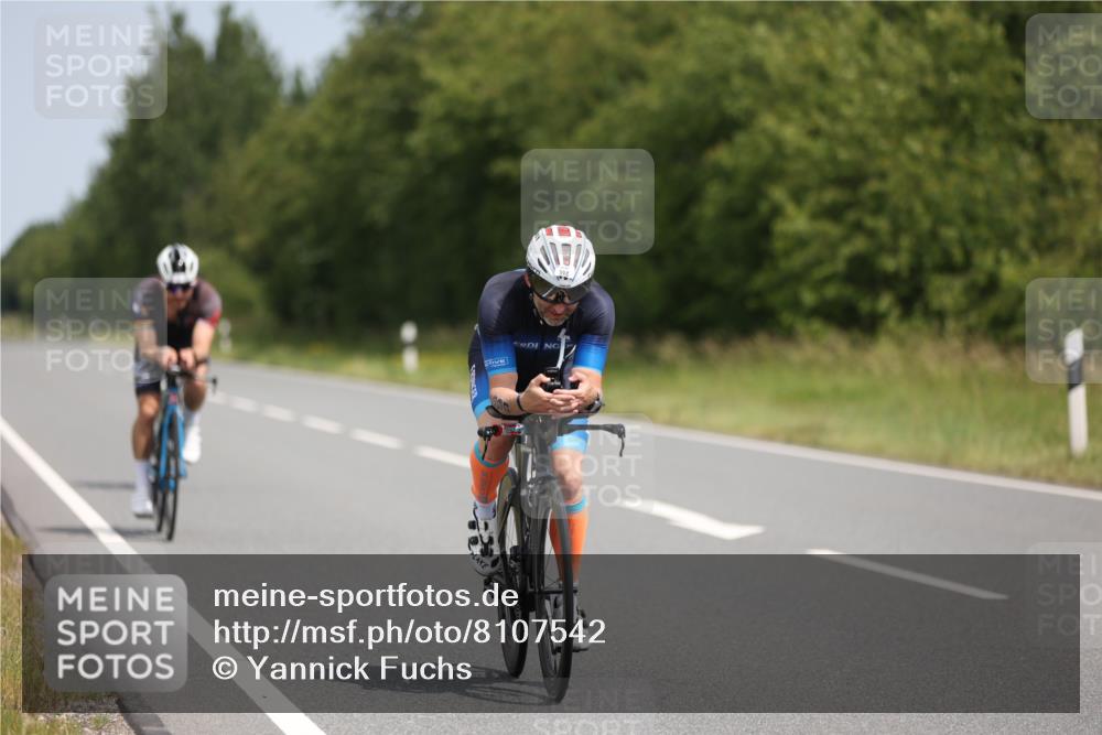 22.06.2025 - Viking Triathlon Yannick Fuchs http://msf.ph/oto/8107542 22.06.2025 12:12:34 Radfahren 61, 394, 397, 477 meine-sportfotos.de