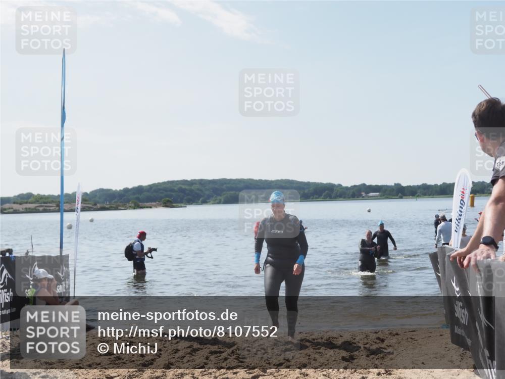 22.06.2025 - Viking Triathlon MichiJ http://msf.ph/oto/8107552 22.06.2025 10:53:25 Schwimmen 201, 241, 319 meine-sportfotos.de