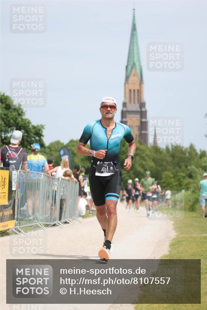 22.06.2025 - Viking Triathlon H.Heesch http://msf.ph/oto/8107557 22.06.2025 14:21:47 Laufen 88, 451, 634 meine-sportfotos.de