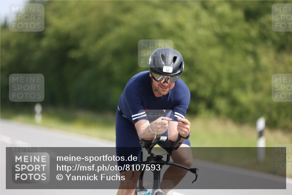 22.06.2025 - Viking Triathlon Yannick Fuchs http://msf.ph/oto/8107593 22.06.2025 11:31:27 Radfahren 54, 188, 361, 440 meine-sportfotos.de