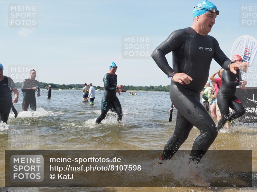 22.06.2025 - Viking Triathlon KatJ http://msf.ph/oto/8107598 22.06.2025 10:37:44 Schwimmen 141, 163, 177, 187, 245, 396, 411, 433, 506, 614, 619, 639, 645 meine-sportfotos.de