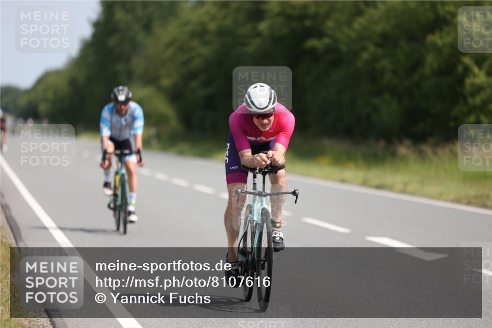 22.06.2025 - Viking Triathlon Yannick Fuchs http://msf.ph/oto/8107616 22.06.2025 11:31:28 Radfahren 54, 188, 361, 440 meine-sportfotos.de