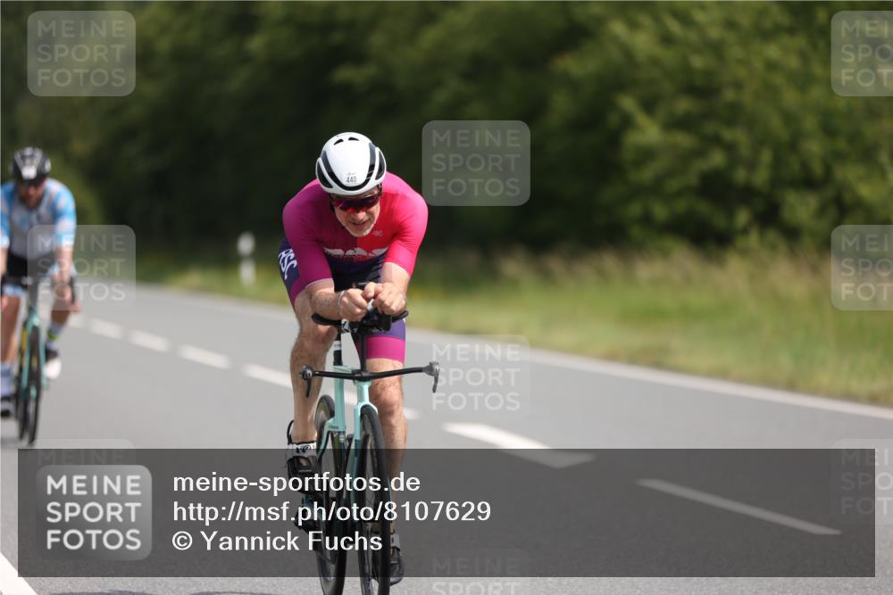 22.06.2025 - Viking Triathlon Yannick Fuchs http://msf.ph/oto/8107629 22.06.2025 11:31:29 Radfahren 54, 188, 361, 440 meine-sportfotos.de